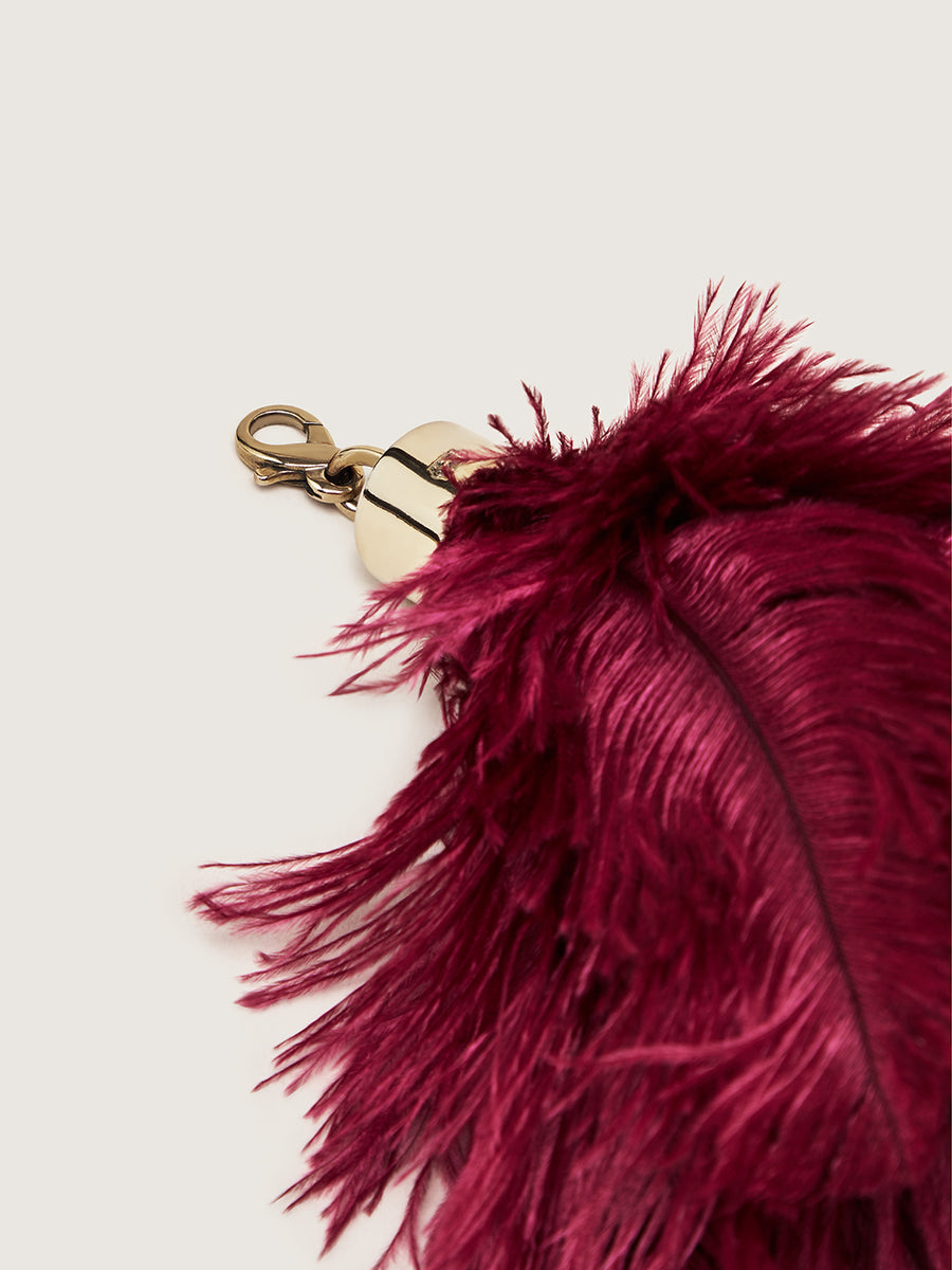 Okapi Clip on Feather Bordeaux