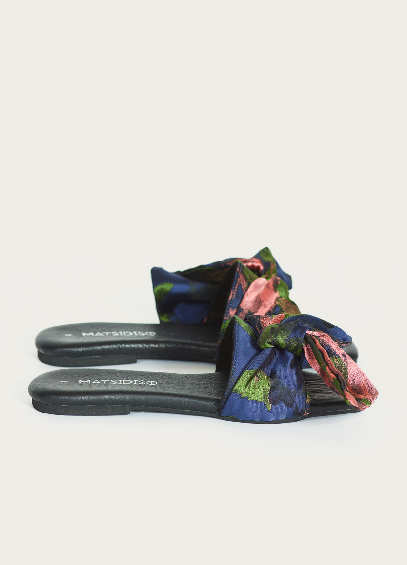 Tau Bow Sandal Navy