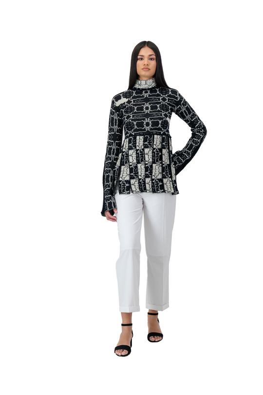 Bull Motif Top Black And White