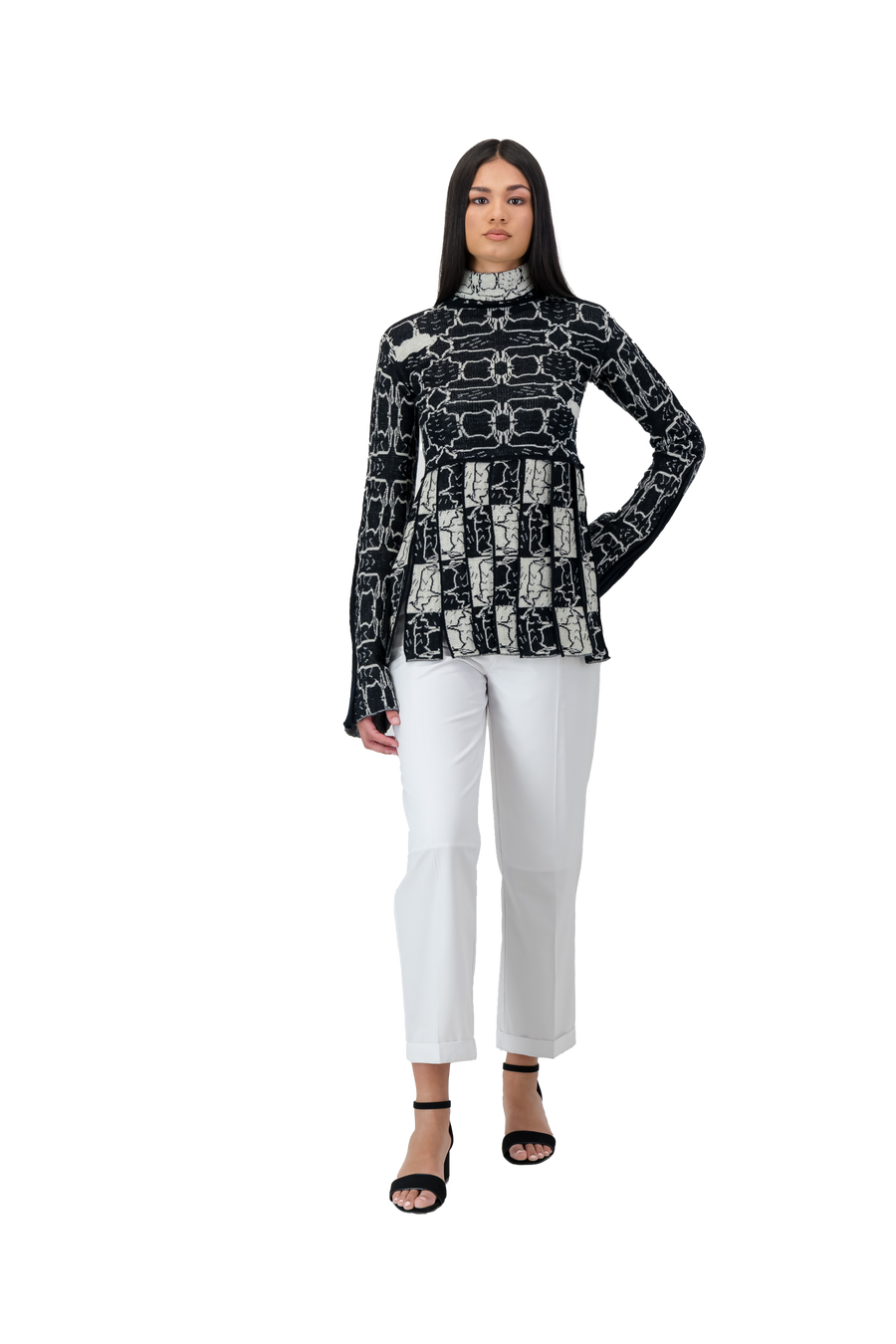 Bull Motif Top Black And White