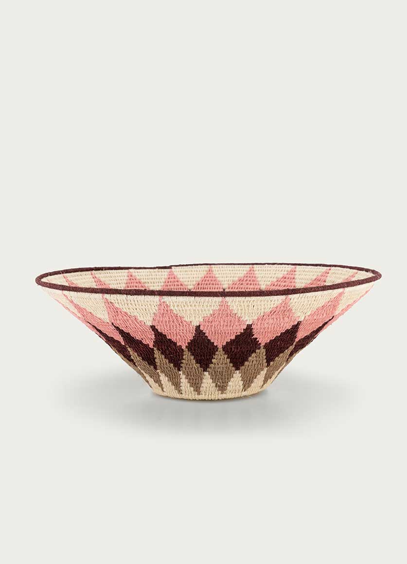 TRADITIONAL DIAMOND BASKET  IN CREAM , OYSTER, PINK AND  AUBERGINE LARGE