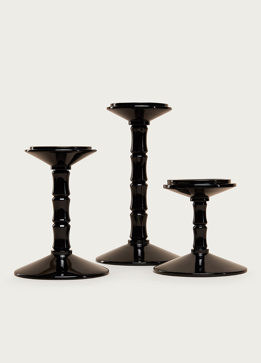 Stand Black Medium